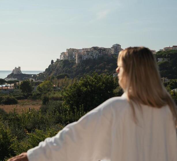 اتاق استاندارد, Grotta Di Tiberio
