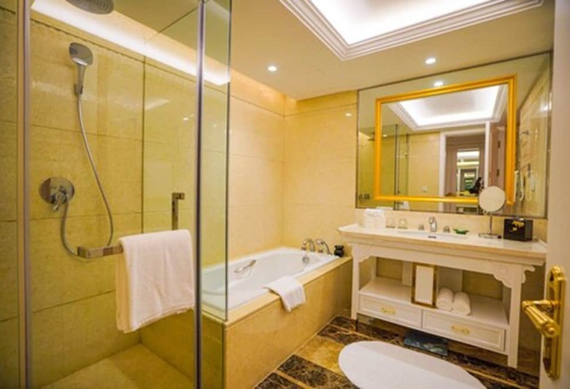 غرفة كلوب, Wyndham Grand Plaza Royale Ningbo