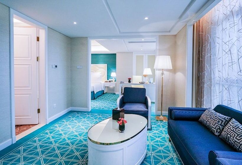 غرفة كلوب, Wyndham Grand Plaza Royale Ningbo