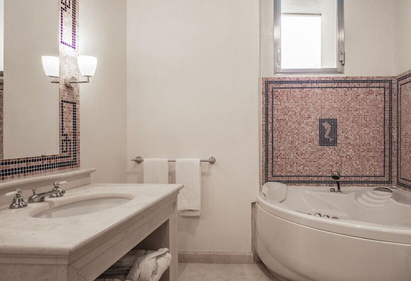 Люкс Вид на Море, Grand Hotel Angiolieri
