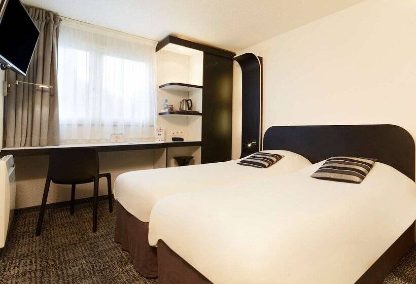 Номер Стандарт, Kyriad Deauville   St Arnoult