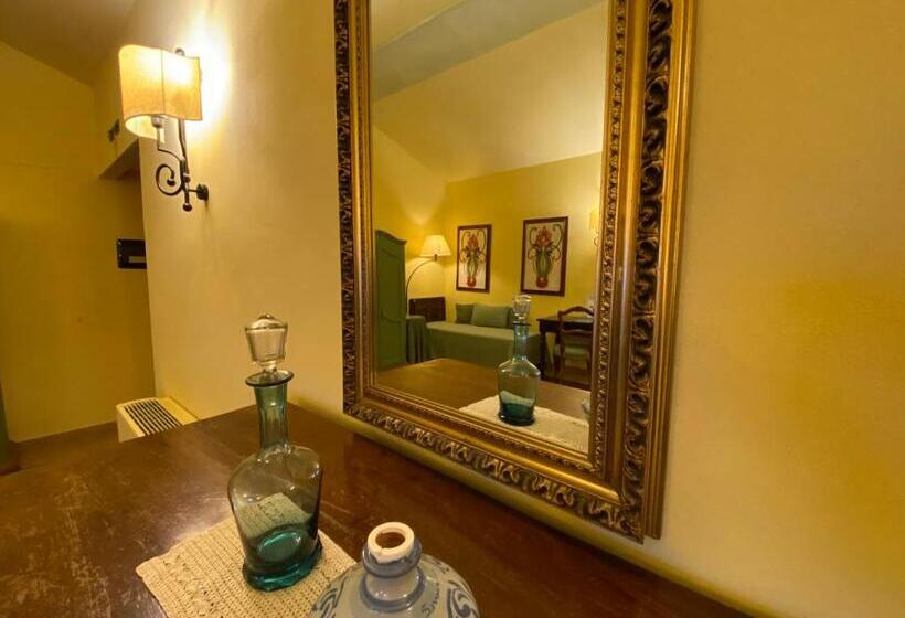 اتاق لوکس, Relais Abbazia Santa Anastasia Resort & Winery