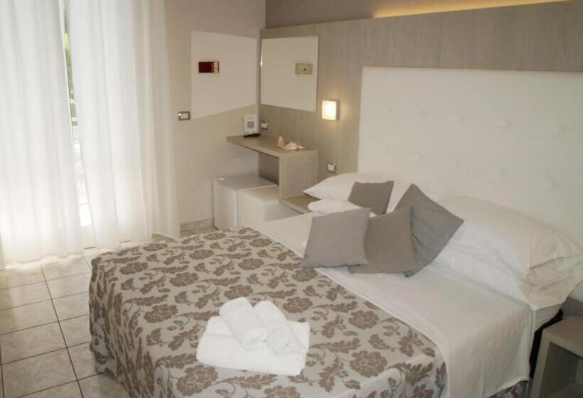 Трежместный Номер Economy, Stefan Room & Breakfast