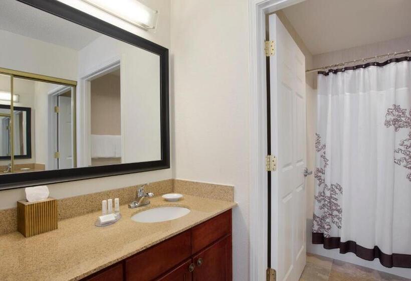 스위트 킹사이즈 침대, Residence Inn Joplin