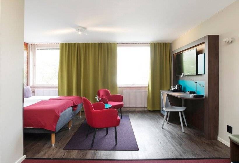 Номер Superior, Profilhotels Savoy