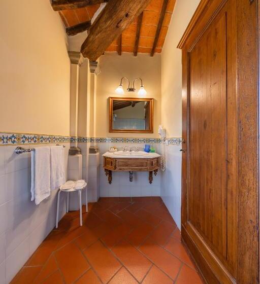 Полулюкс, Villa Borgo San Pietro