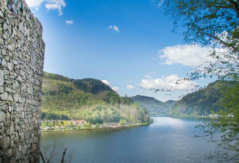 Номер Стандарт с Балконом, Gasthof   Landhotel Ernst