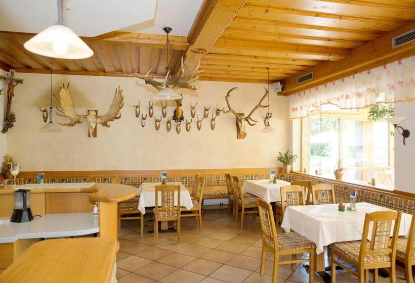 Семейный Номер, Gasthof   Landhotel Ernst
