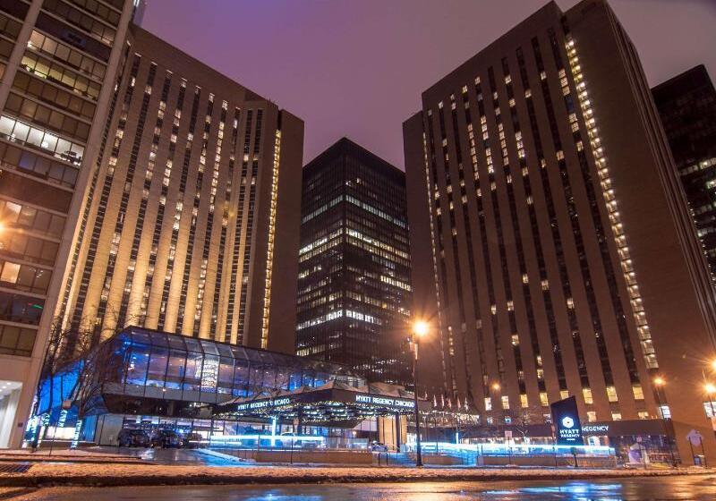 سوئیت 2 خوابه, Cosmo Hotel Hong Kong
