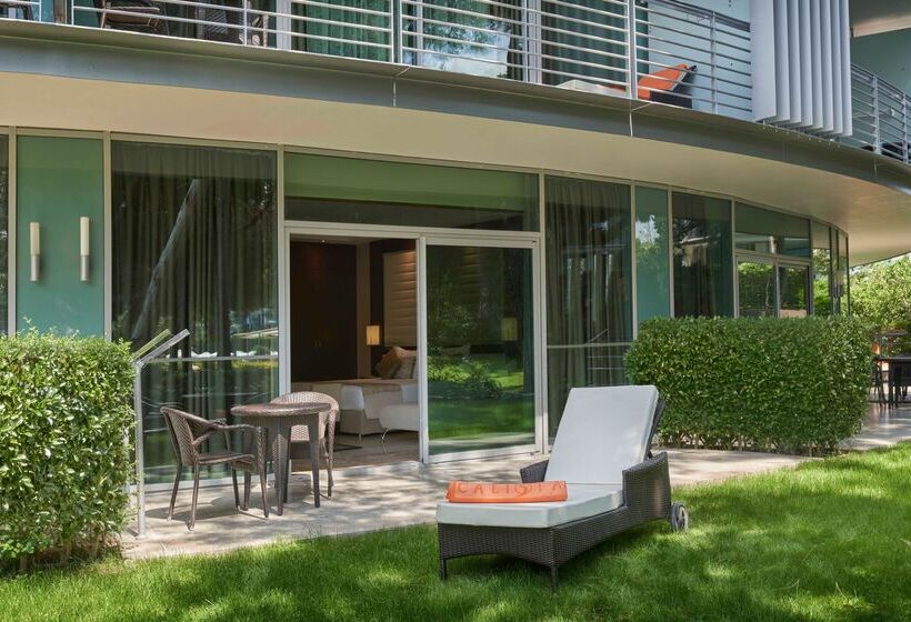 اتاق سوپریور با چشم‌انداز باغ, Calista Luxury Resort