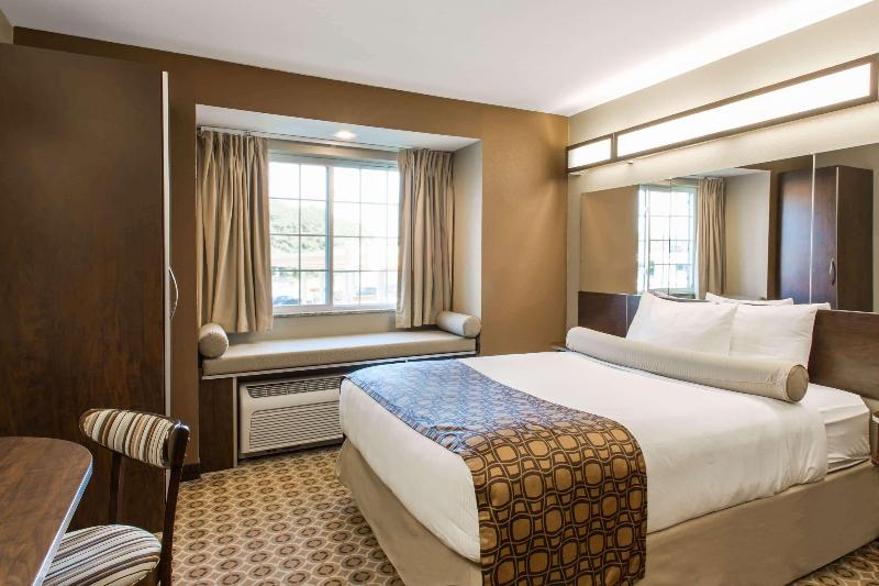 اتاق خانوادگی, Calista Luxury Resort
