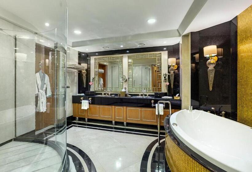 سوییت, Calista Luxury Resort