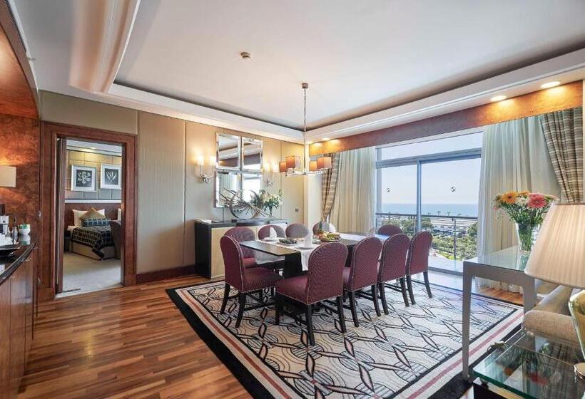 سوئیت پرزیدنت, Calista Luxury Resort