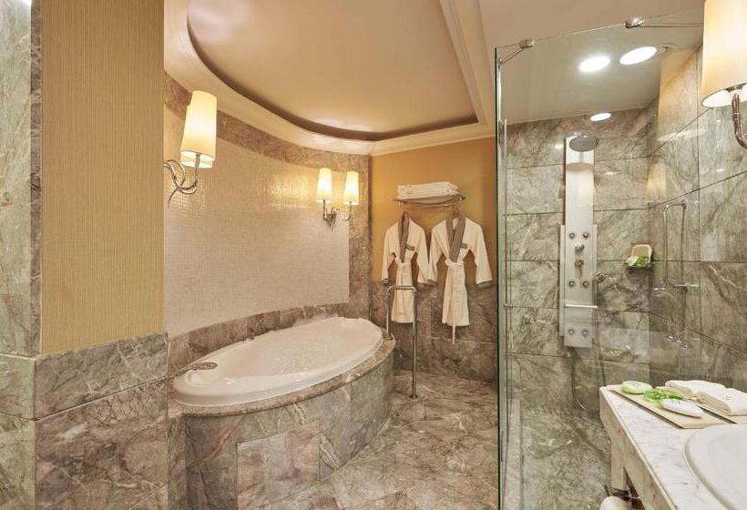 سوئیت پرزیدنت, Calista Luxury Resort