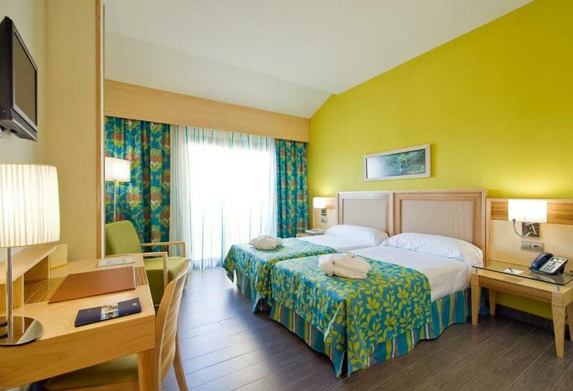 Семейный Номер Superior, Elba Costa Ballena Beach & Thalasso Resort