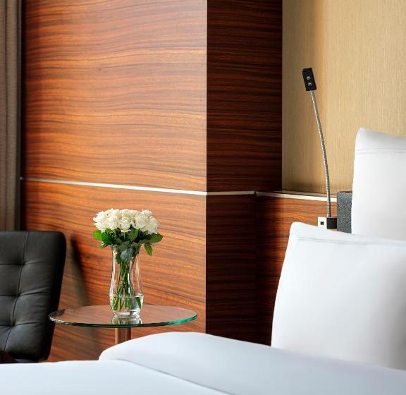 اتاق کلاسیک با چشم‌انداز باغ, Swissotel Buyuk Efes Izmir