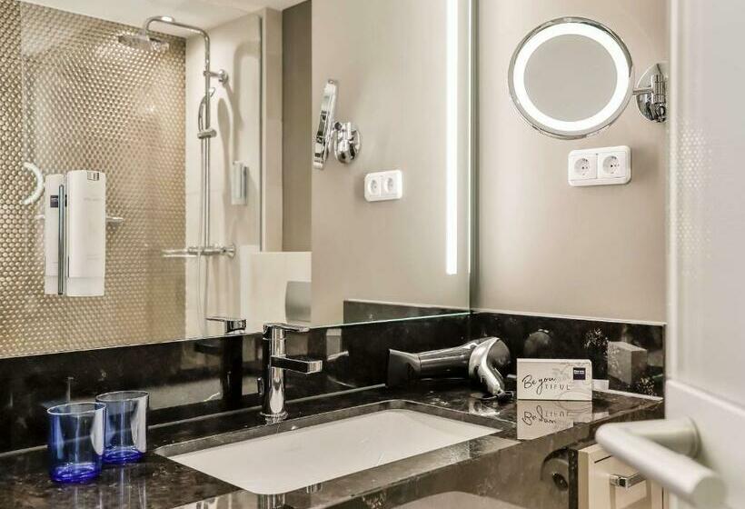 اتاق استاندارد با تخت بزرگ, Dorint Hotel Bremen