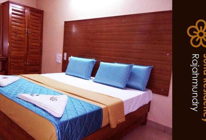 Номер Deluxe, Sona Residency