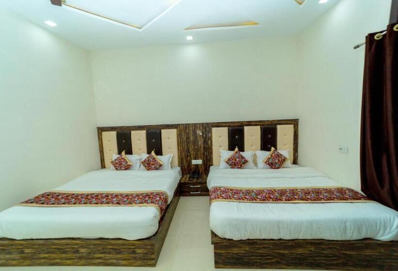 Семейный Номер, Chahal Residency