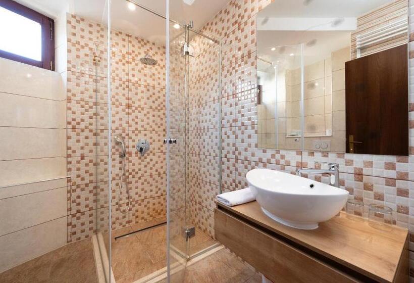 Номер Стандарт, Heritage Hotel Tragos