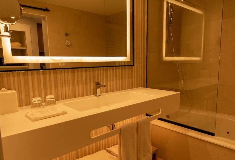 סוויטת 2 חדרי שינה, Bahia Principe Grand Punta Cana - All Inclusive