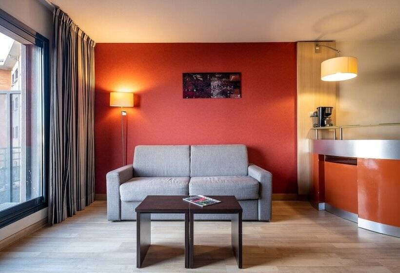 Апартаменты 2 Спальни, Clarion Aparthotel Toulouse Blagnac Airport