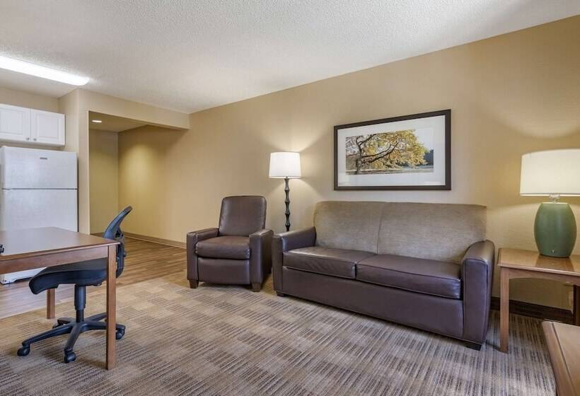 Студия Deluxe, Extended Stay America Suites  Orlando  Maitland  1776 Pembrook Dr