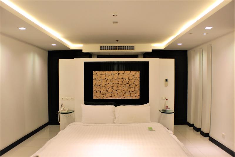 سوییت لوکس, Nova Suites Pattaya By Compass Hospitality