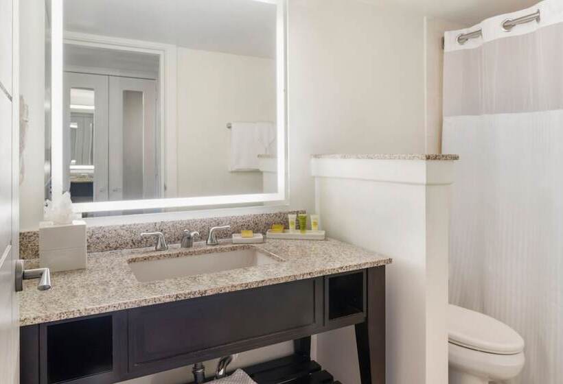 اتاق استاندارد با 2 تخت دوبل, Hilton Rose Hall An All Inclusive Resort