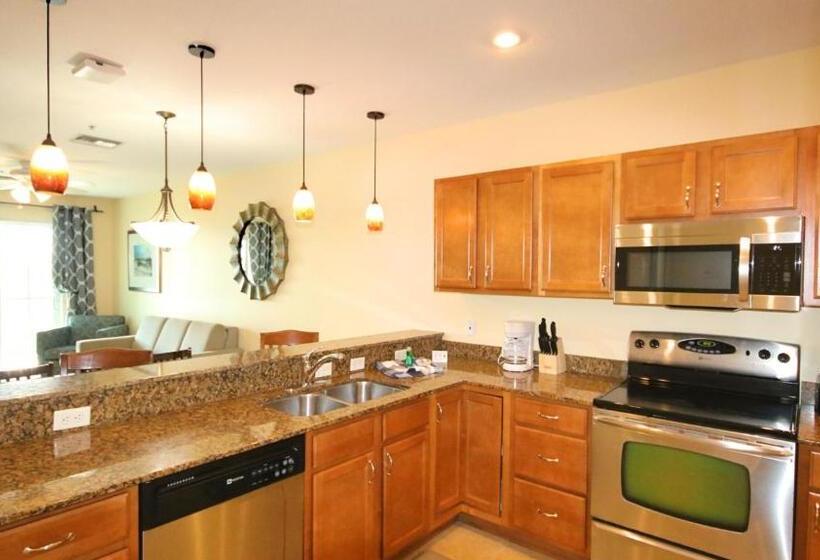 2 Bedroom Apartment with Views, John S Pass Hotel   Fully Remote Check In