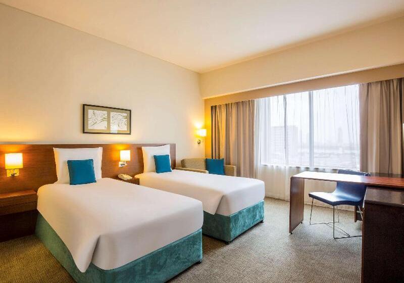 Номер Стандарт, Novotel Deira Creekside Dubai