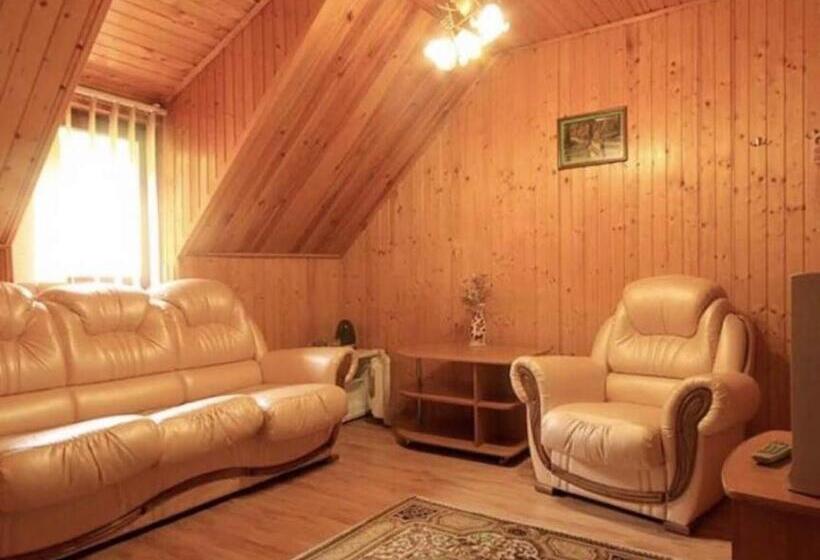 带大床的高级房间, краса карпат
