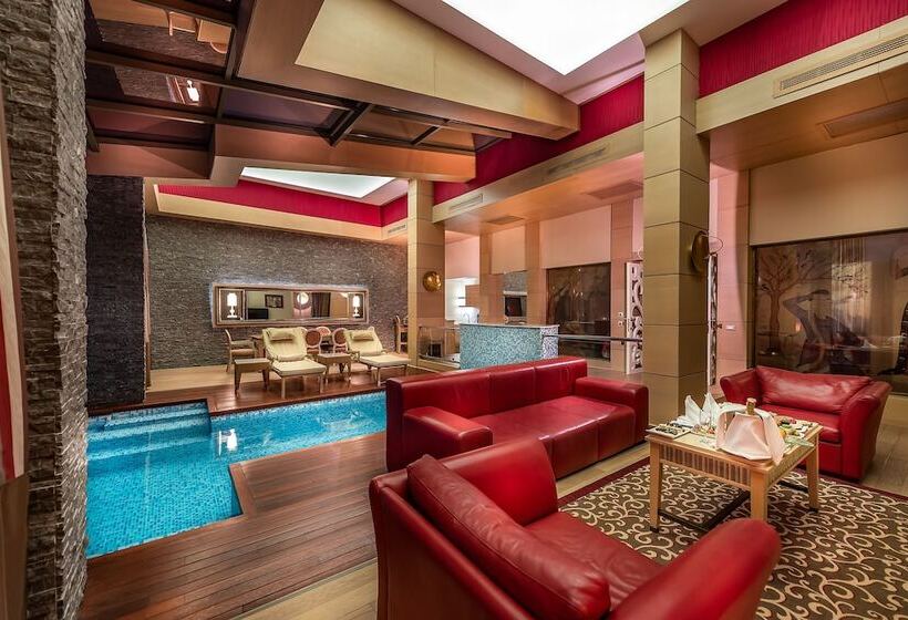 스위트, Cornelia Diamond Golf Resort & Spa