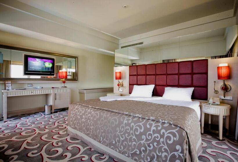 스위트, Cornelia Diamond Golf Resort & Spa