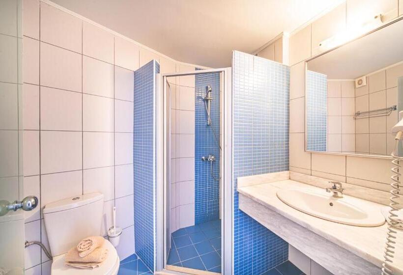 استودیوی سوپریور, Rainbow Apartments