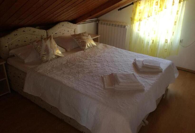 سوئیت 2 خوابه, Guest House Vila Bak