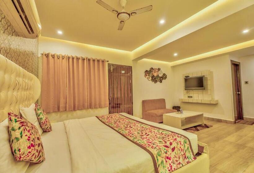 Quarto Deluxe com Balcão, The Boho, Vagator Beach Goa Near Thalassa
