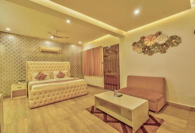 Quarto Deluxe com Balcão, The Boho, Vagator Beach Goa Near Thalassa