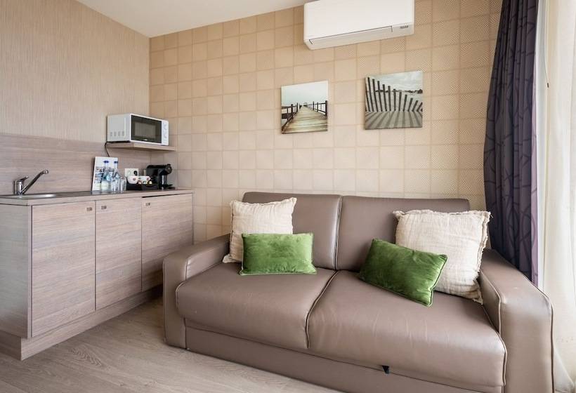 إستوديو قياسى مطل على البحر, C Hotels Excelsior
