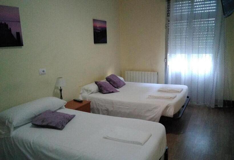 スタンダードトリプルルーム, Hostal Ancla Dorada
