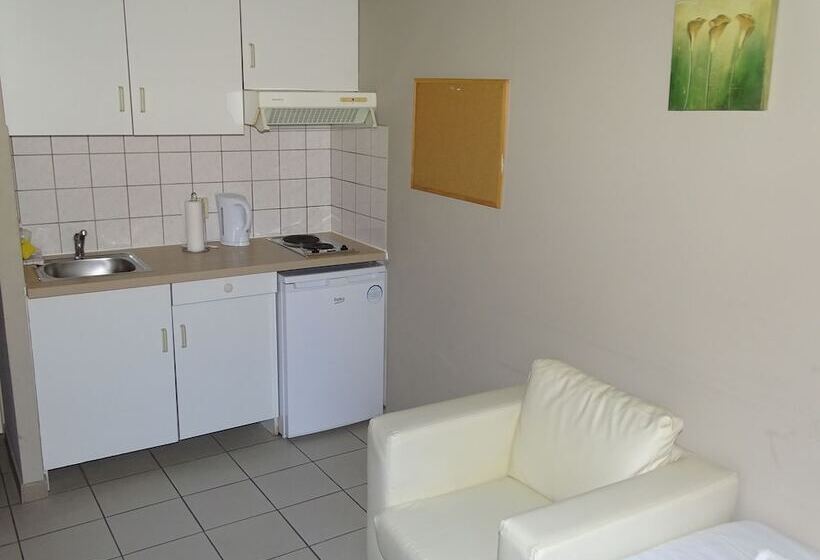 Студио Economy, Budget Flats Leuven