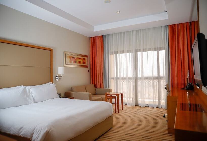 اتاق استاندارد, Crowne Plaza Sohar, An Ihg