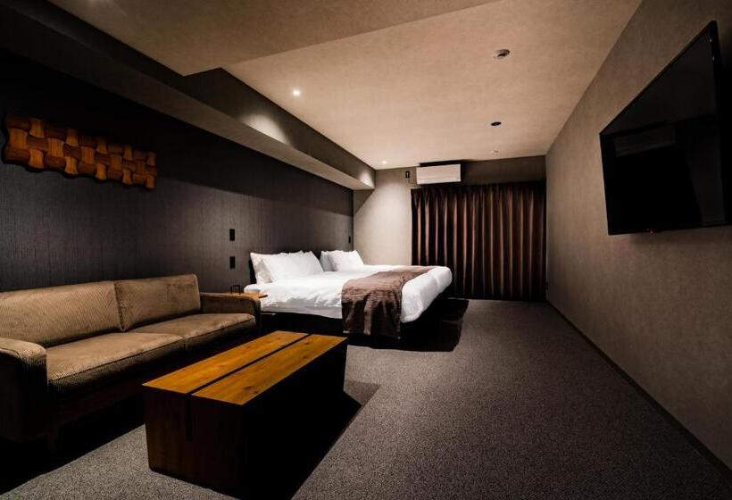 豪华三人间, Randor Hotel Namba Osaka Suites