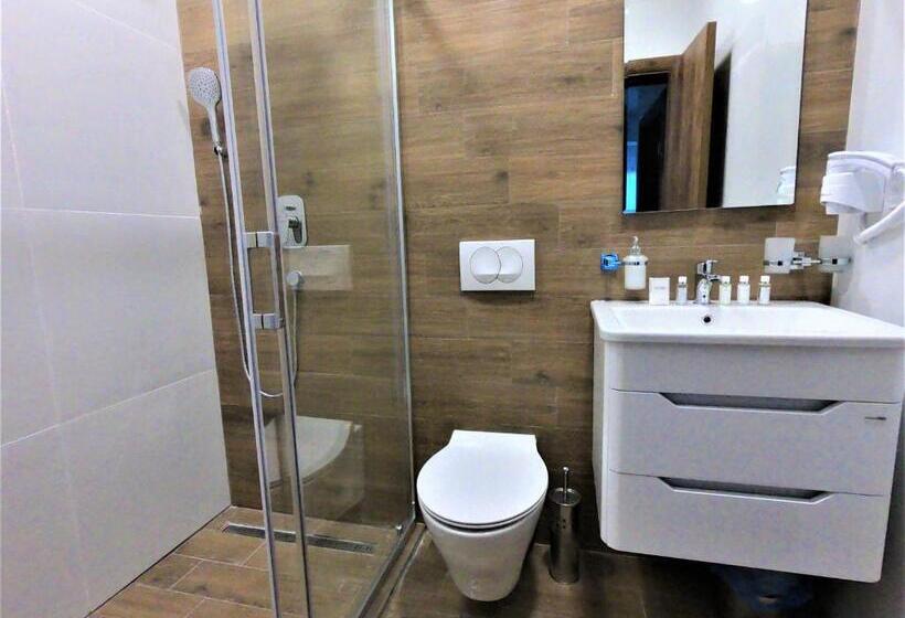 آپارتمان 1 خوابه با بالکن, Apartments Sirena