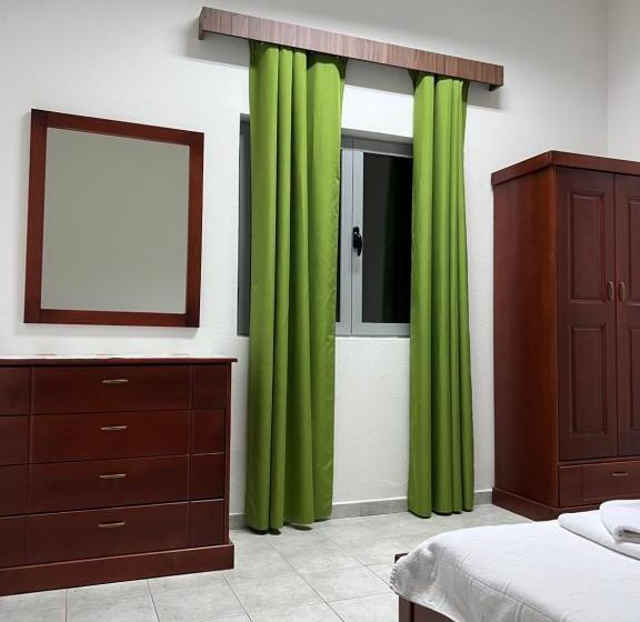 آپارتمان 1 خوابه همکف, Apartments Sirena