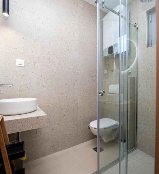 آپارتمان لوکس 1 خوابه, Apartments Sirena