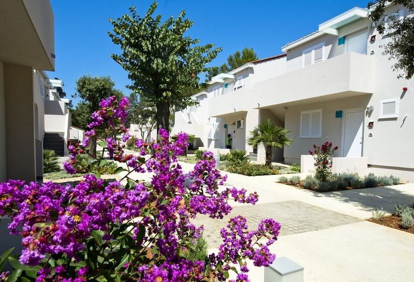 Студия Superior, Zaton Holiday Resort