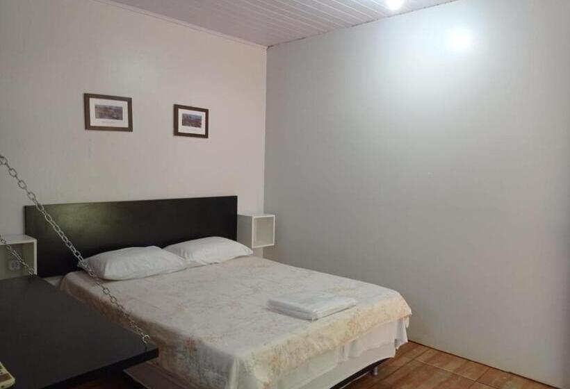 اتاق اکونومی, Iguassu Eco Hostel   Iguassuecohostel   Eco Suítes