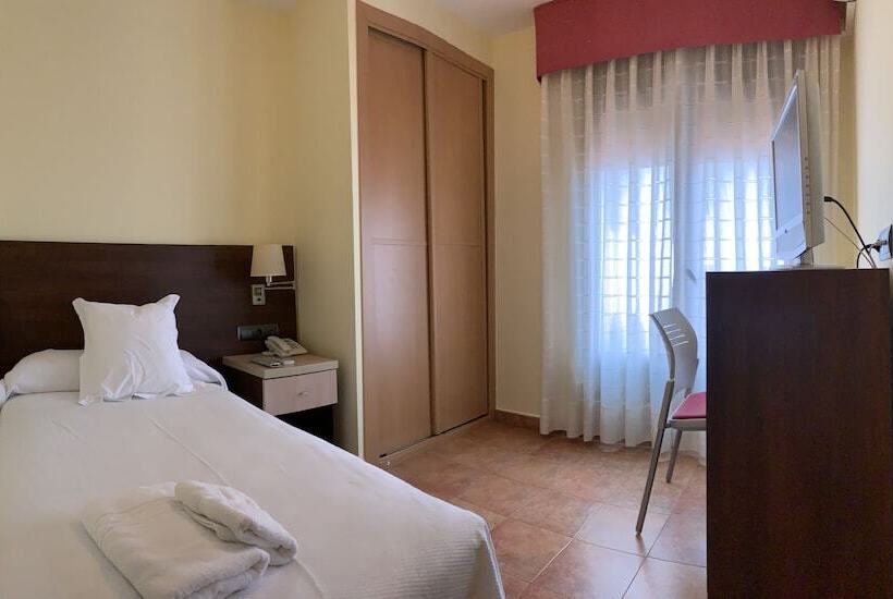 스탠다드 싱글 룸, Hostal Monasterio De Rueda