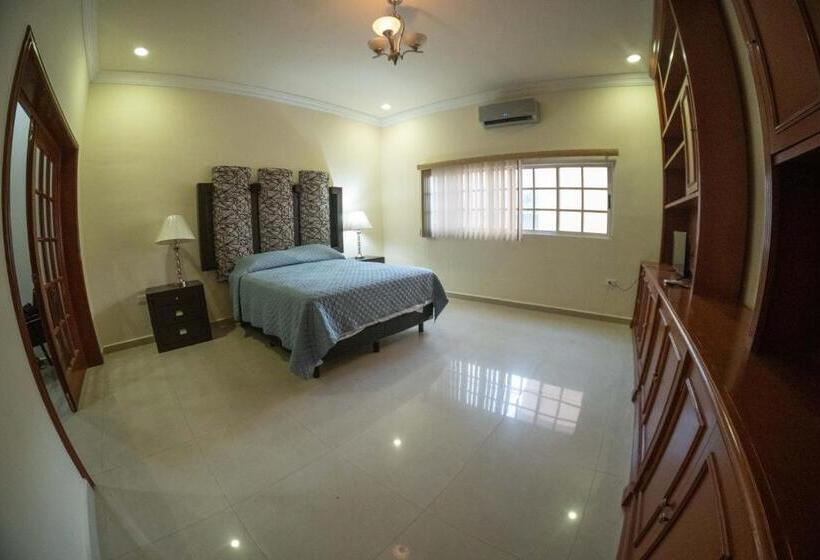 اتاق استاندارد, Room In Guest Room   17 Large Room For Two People